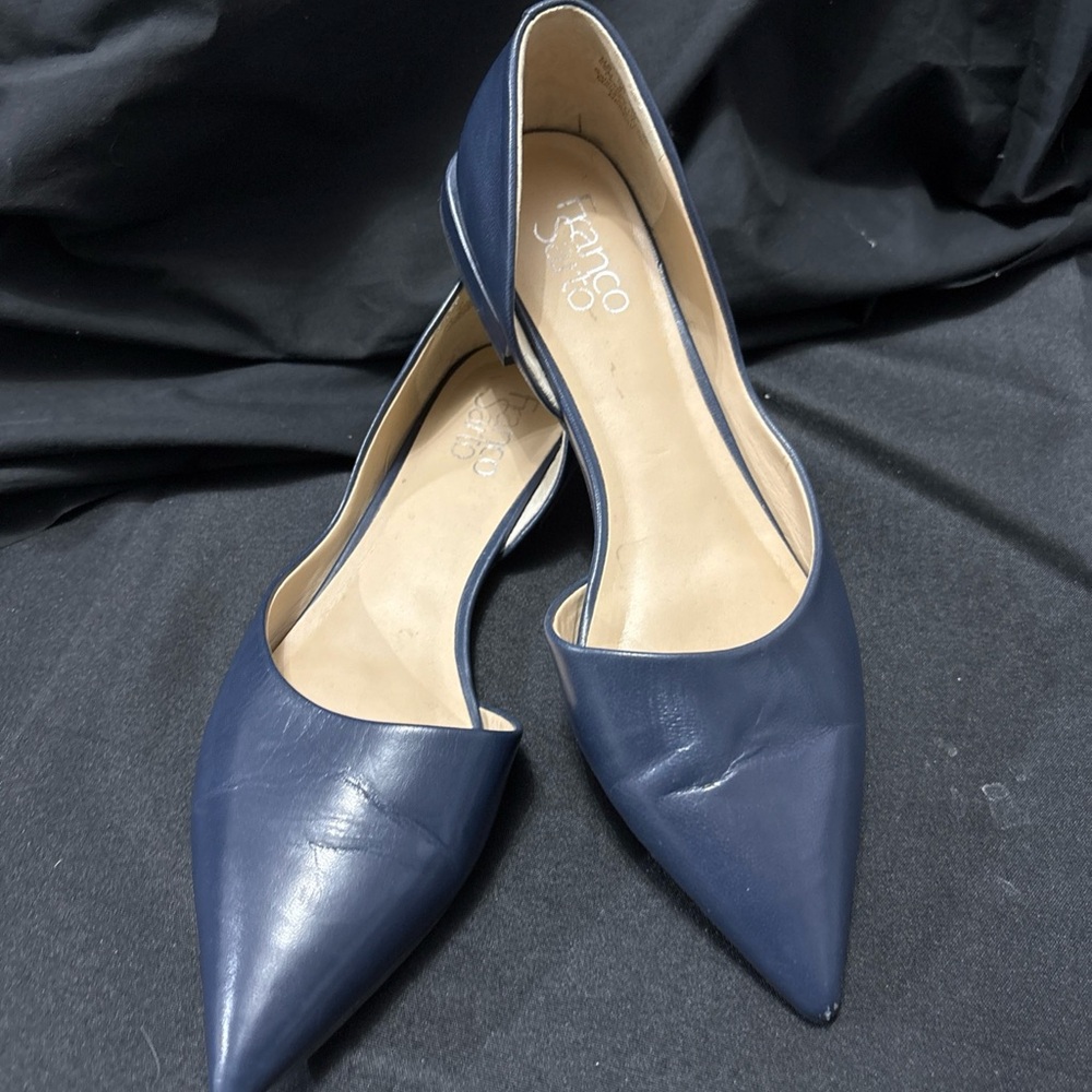 Franco Sarto Women's Dark Blue Pointed Flats, size 8.5